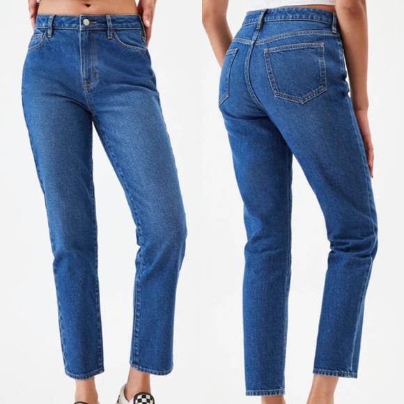 PacSun Dark Wash Mom Jeans! Size 28. New with tags - Picture 1 of 2